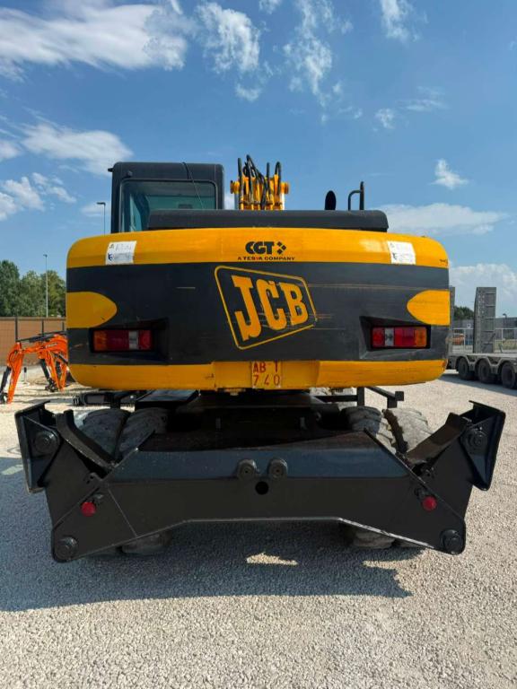 JCB JS130W Photo 6