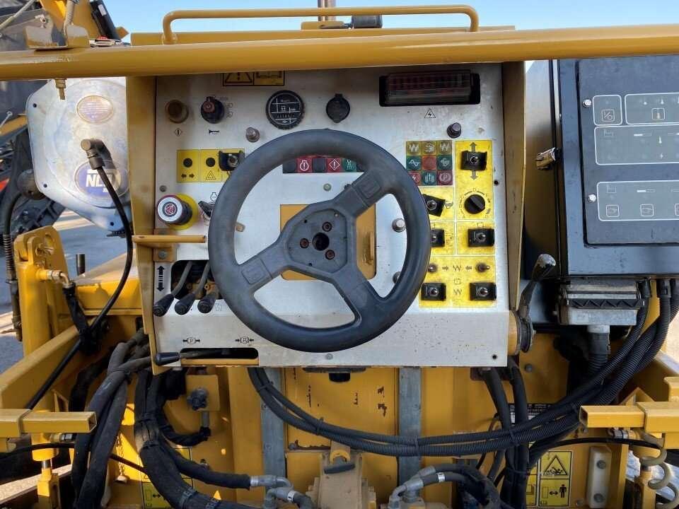Caterpillar BB621E Photo 8