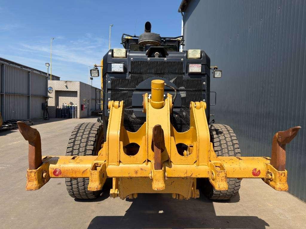 Caterpillar 140M2 Photo 4