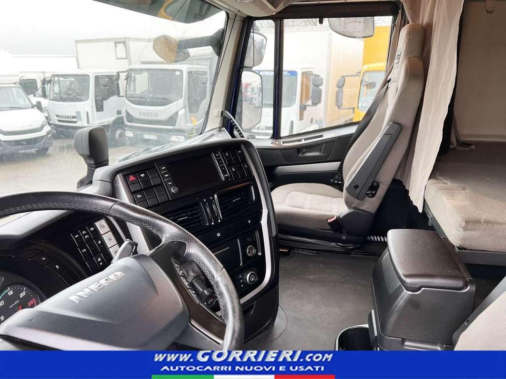 Iveco Stralis AS440S48TP Photo 5