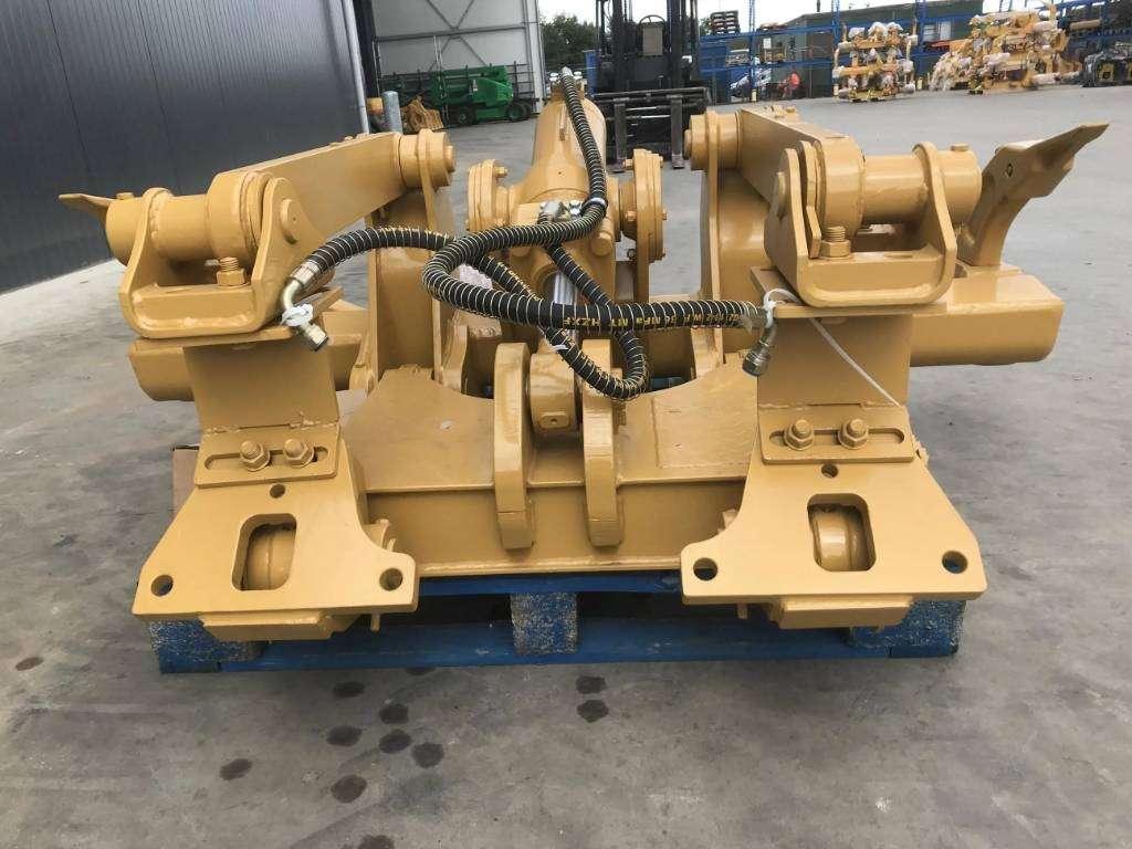 Caterpillar D4 NG Photo 7