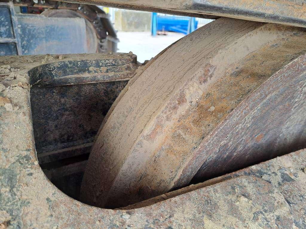 Caterpillar 335 F L CR Photo 15