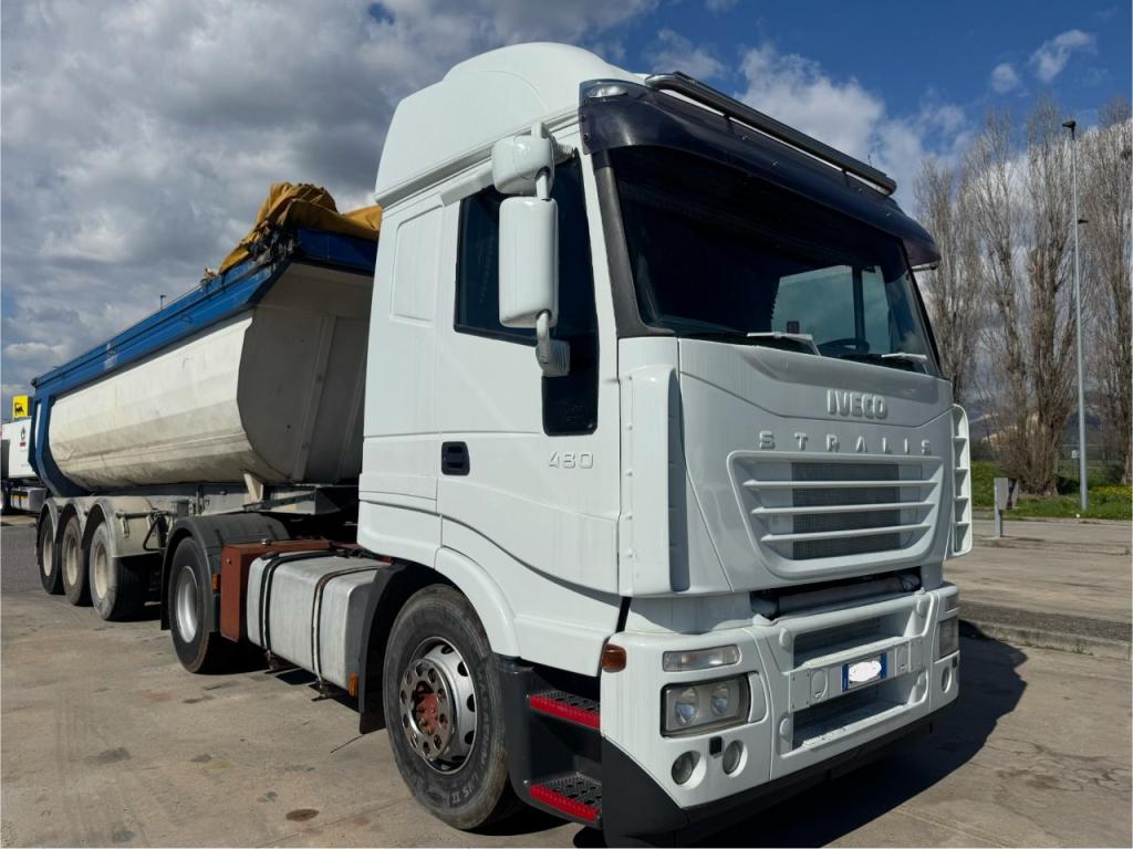 Iveco 480 Photo 1