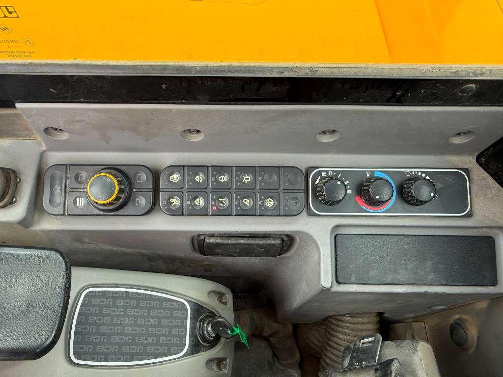 JCB 48Z-1 - Hammer Lines / Quick Coupler Photo 11
