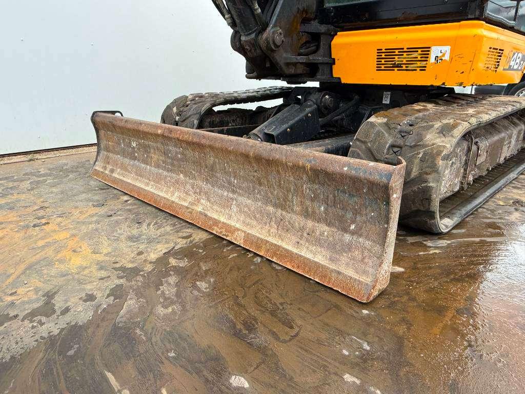 JCB 48Z-1 - Hammer Lines / Quick Coupler Photo 20