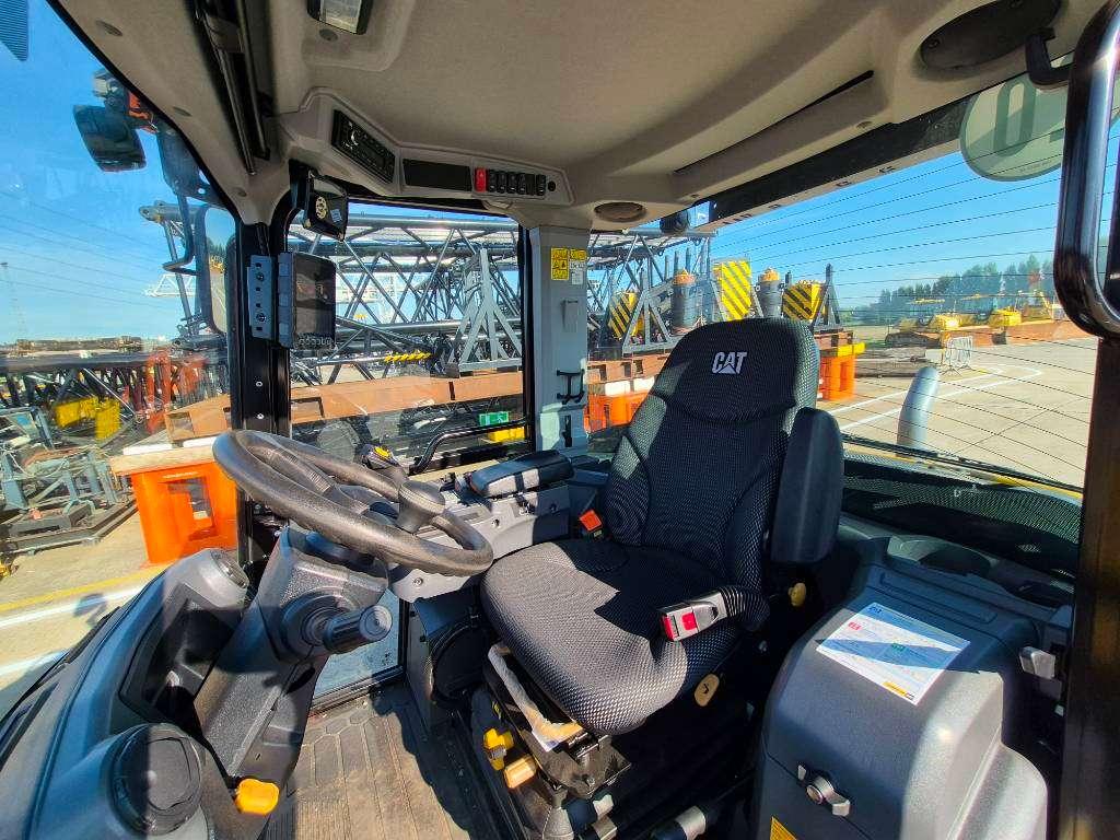 Caterpillar 906 Photo 10