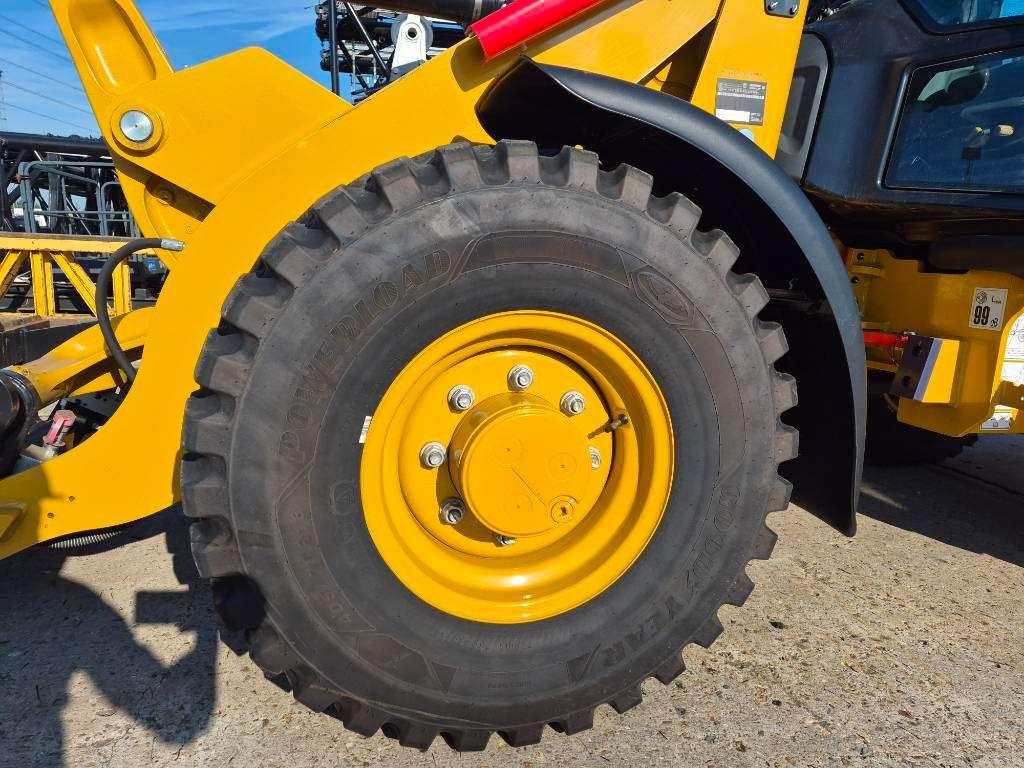 Caterpillar 906 Photo 18