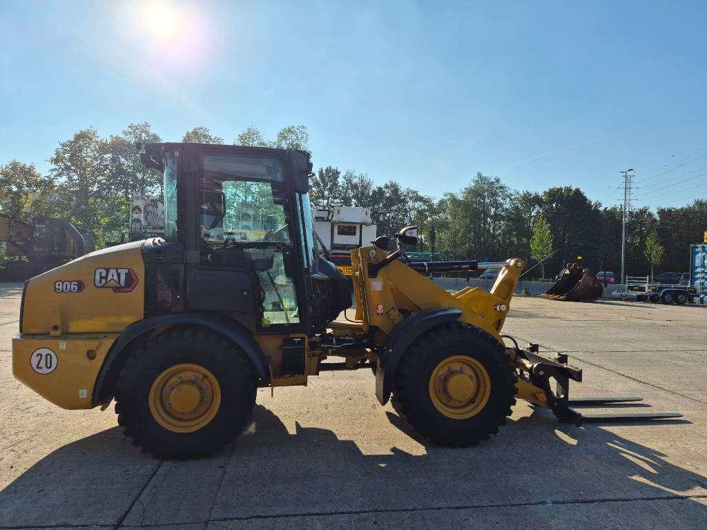 Caterpillar 906 Photo 5