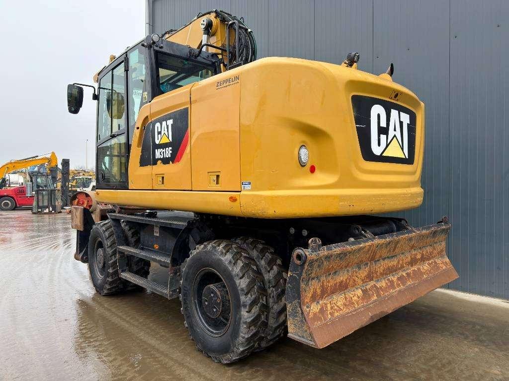 Caterpillar M318F Photo 3