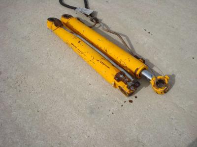 Lifting piston for per Muletto Mecalac 8CXI sold by OLM 90 Srl