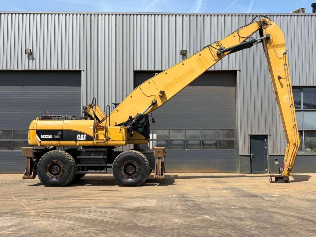 Caterpillar M325DMH Photo 6