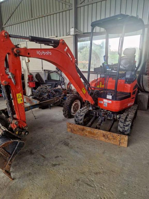 Kubota U17-3a Photo 1