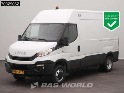 Iveco Daily 35C14 Luchtvering Euro6 Trekhaak Dubbellucht Airco L2H2 L2 3520 A/C Cruise control sold by BAS World B.V.