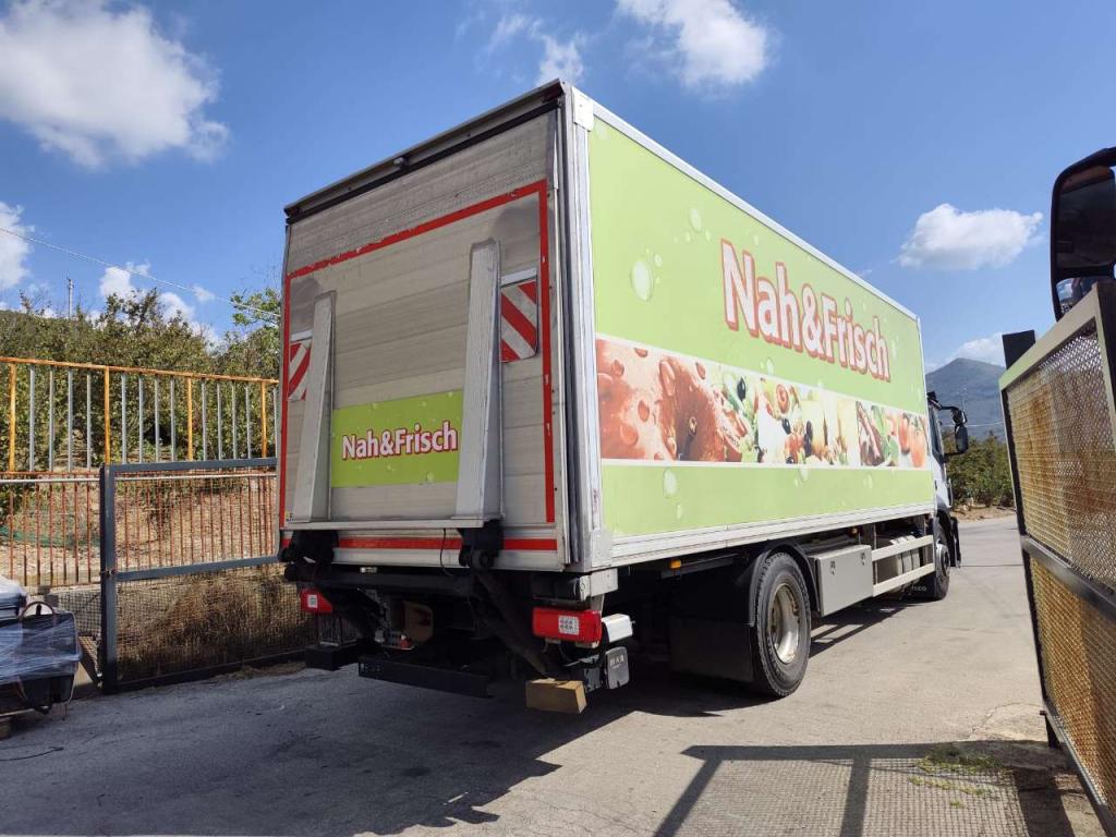 Iveco STRALIS AD190S42 XP Photo 16