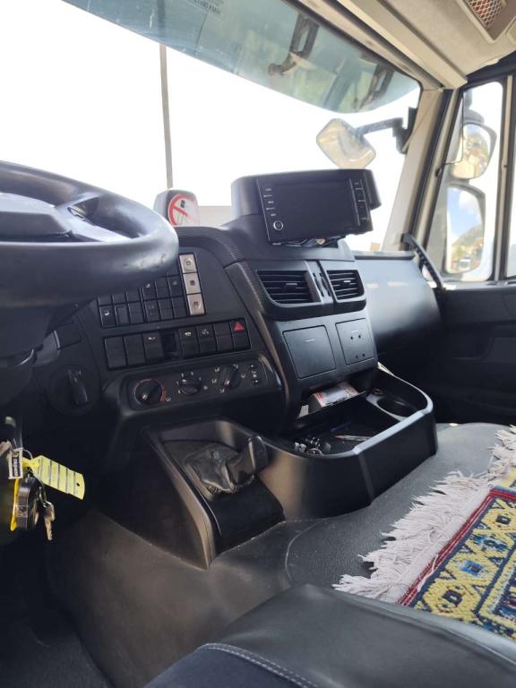 Iveco STRALIS AD190S42 XP Photo 8