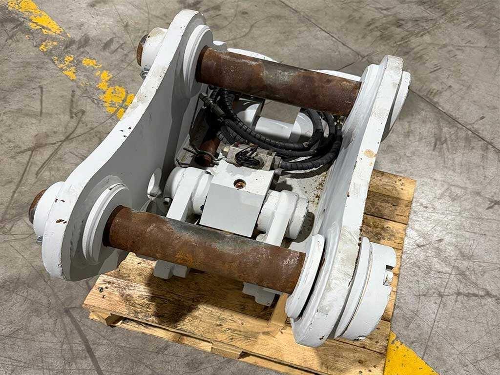 Golia Hydraulic quick coupler Photo 3
