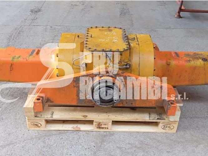 TCM Rear axle for Fiat Hitachi W 270 Photo 1