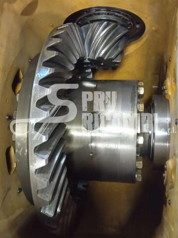 TCM Rear axle for Fiat Hitachi W 270 Photo 2