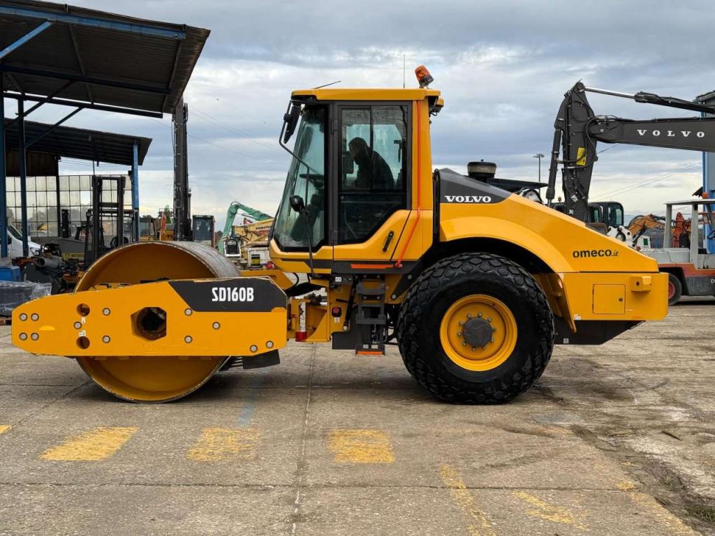 Volvo SD160B Photo 5