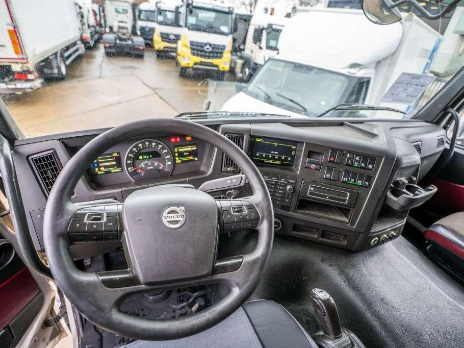 Volvo FMX 460 GLOB + HYDR Photo 12
