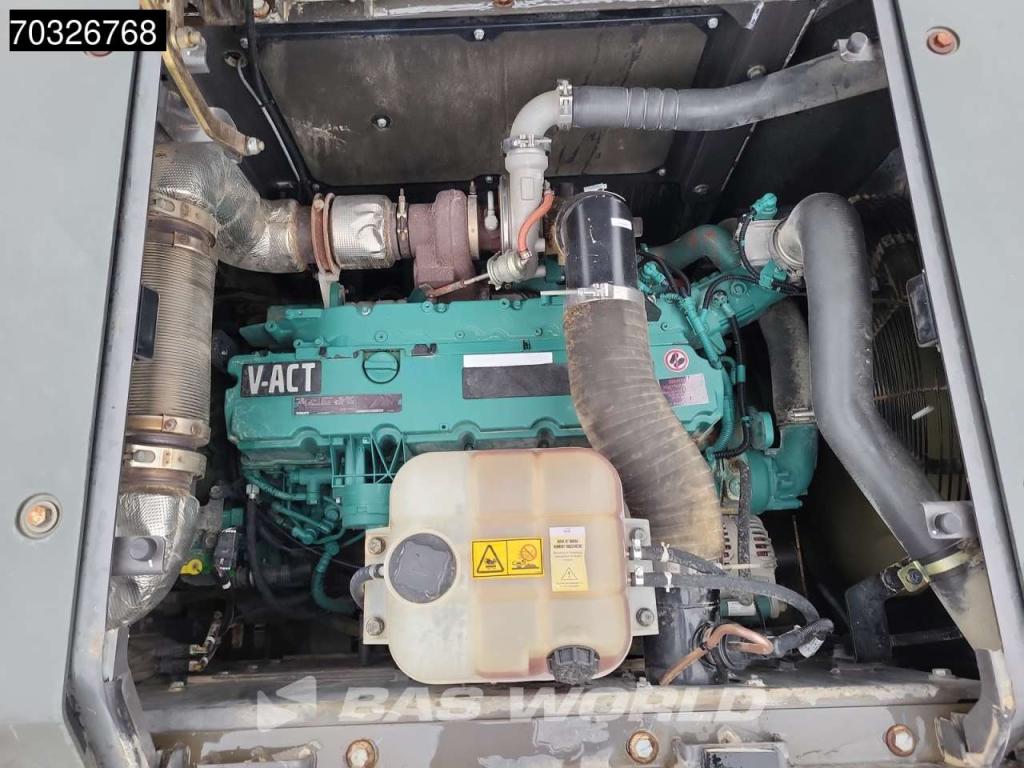 Volvo EC250 E L Photo 14