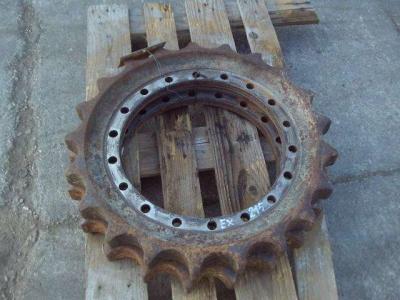 Sprocket for Fiat Hitachi EX215 --- AL 70% sold by OLM 90 Srl