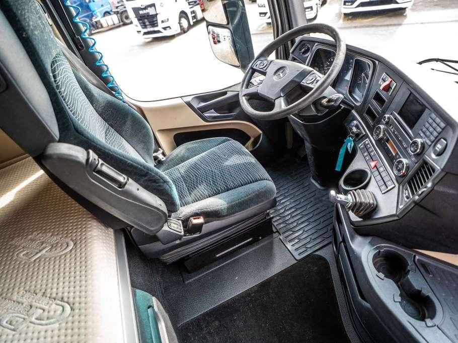 Mercedes-Benz ACTROS 1846 BLS +ADR Photo 20