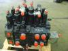 Hydraulic distributor for New Holland E 245 / E 215 Photo 2 thumbnail