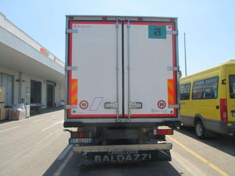 Mercedes-Benz Atego 822 Photo 5