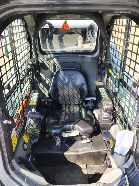 Bobcat T 770 Photo 9