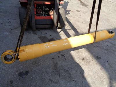 Lifting piston for Liebherr 924 B sold by PRV Ricambi Srl