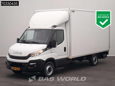 Iveco Daily 35S14 Automaat Laadklep Zijdeur Bakwagen Airco Cruise Lat om Lat D'Hollandia Euro6 Meubelbak sold by BAS World B.V.
