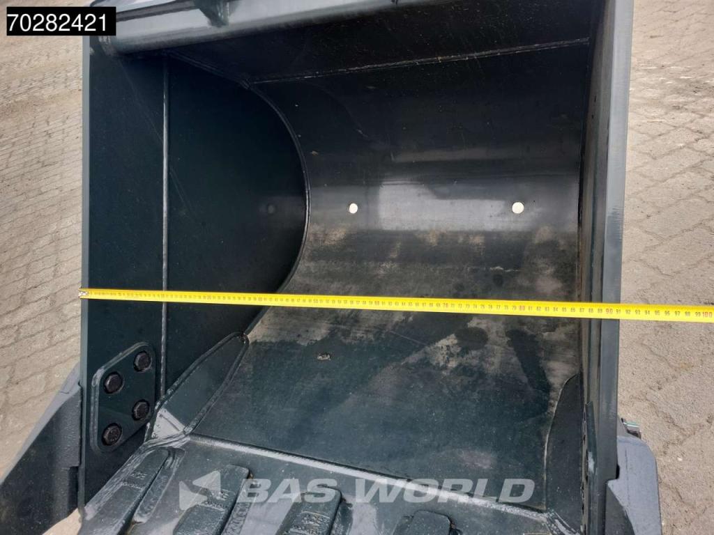 Hyundai HX130 N A/C Photo 14