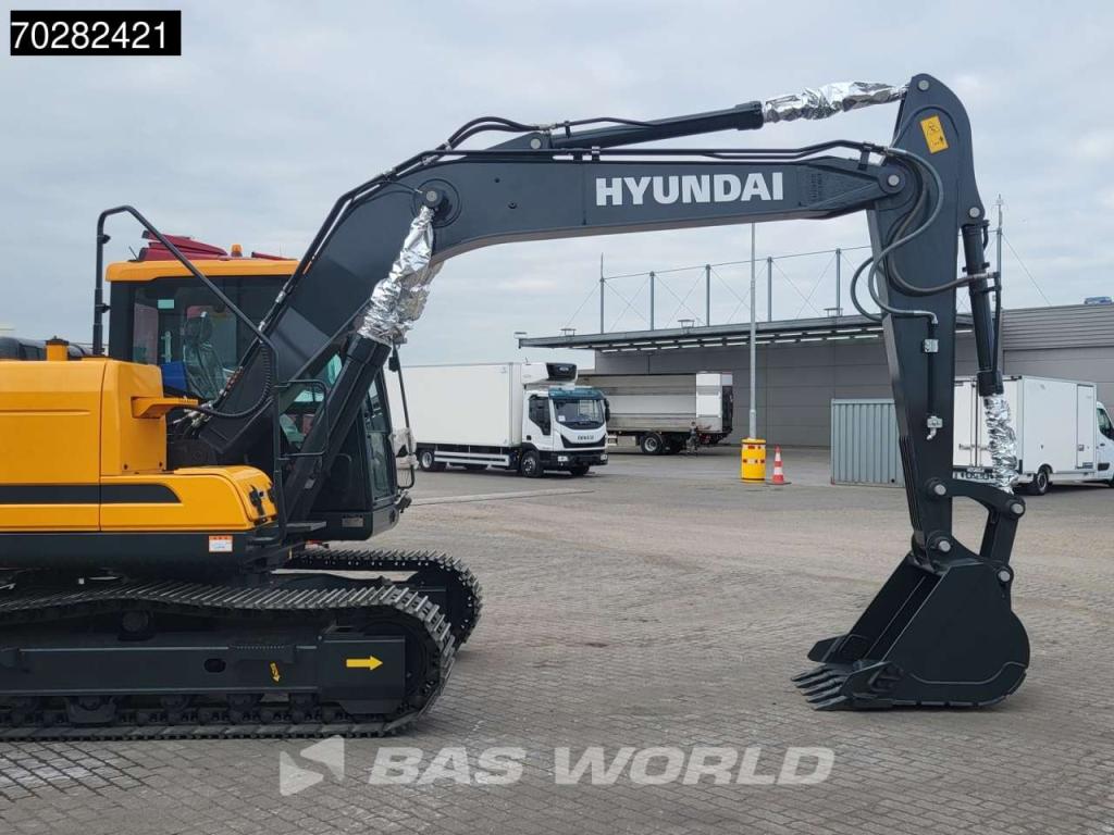 Hyundai HX130 N A/C Photo 8