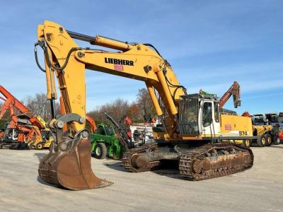 Liebherr R974C HDSL sold by Massucco T. Srl
