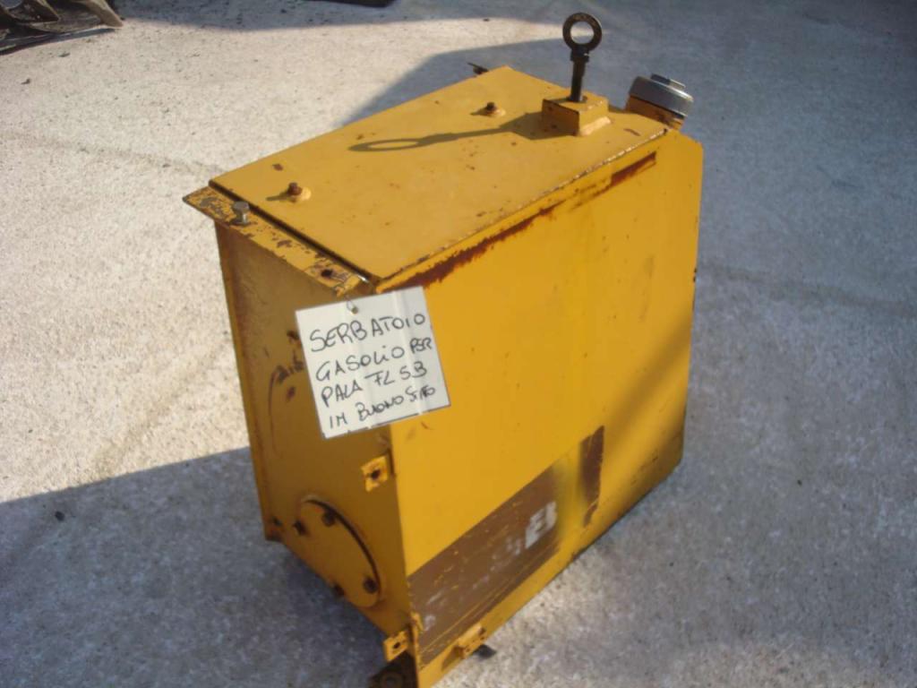 Diesel tank for Fiat Allis FL5B Photo 4