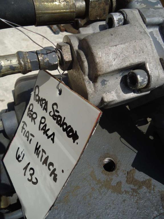 Servocontrol hydraulic pump for Fiat Hitachi W130 Photo 2