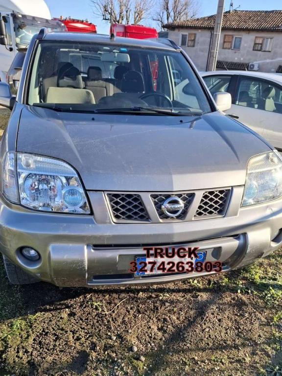 Nissan T30 X- TRAIL Photo 2