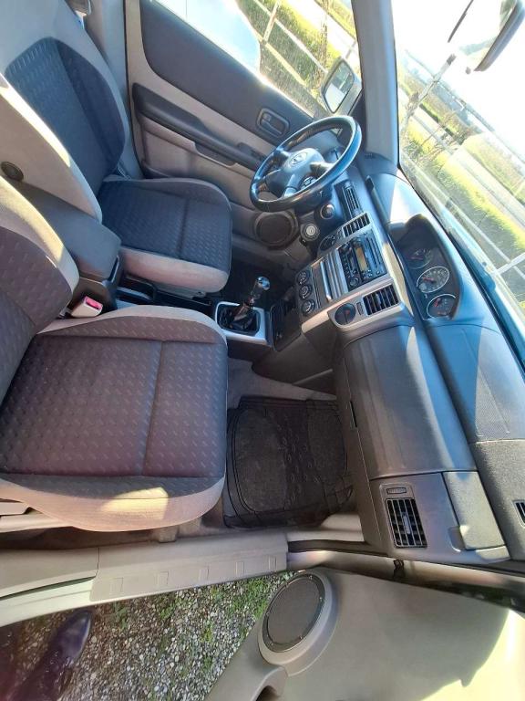 Nissan T30 X- TRAIL Photo 4
