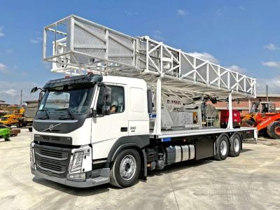 Volvo FM380 6X4 NEW MODEL sold by Massucco T. Srl