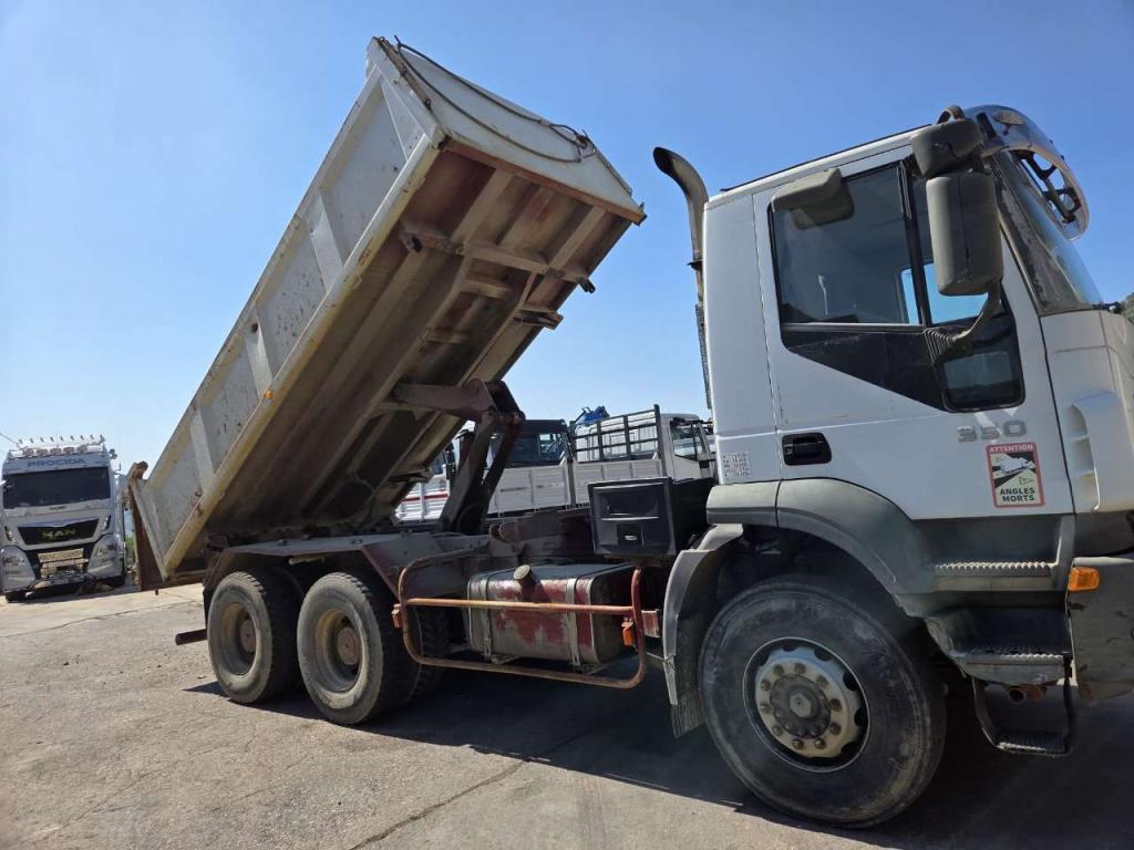 Iveco TRAKKER 350 (AD260T35) Photo 12
