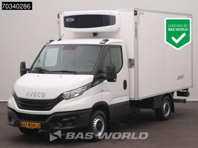 Iveco Daily 35S16 Automaat Laadklep Koel/Vrieswagen Carrier Xarios 5 Zijdeur AC/Climate Camera Euro6 Bakw sold by BAS World B.V.