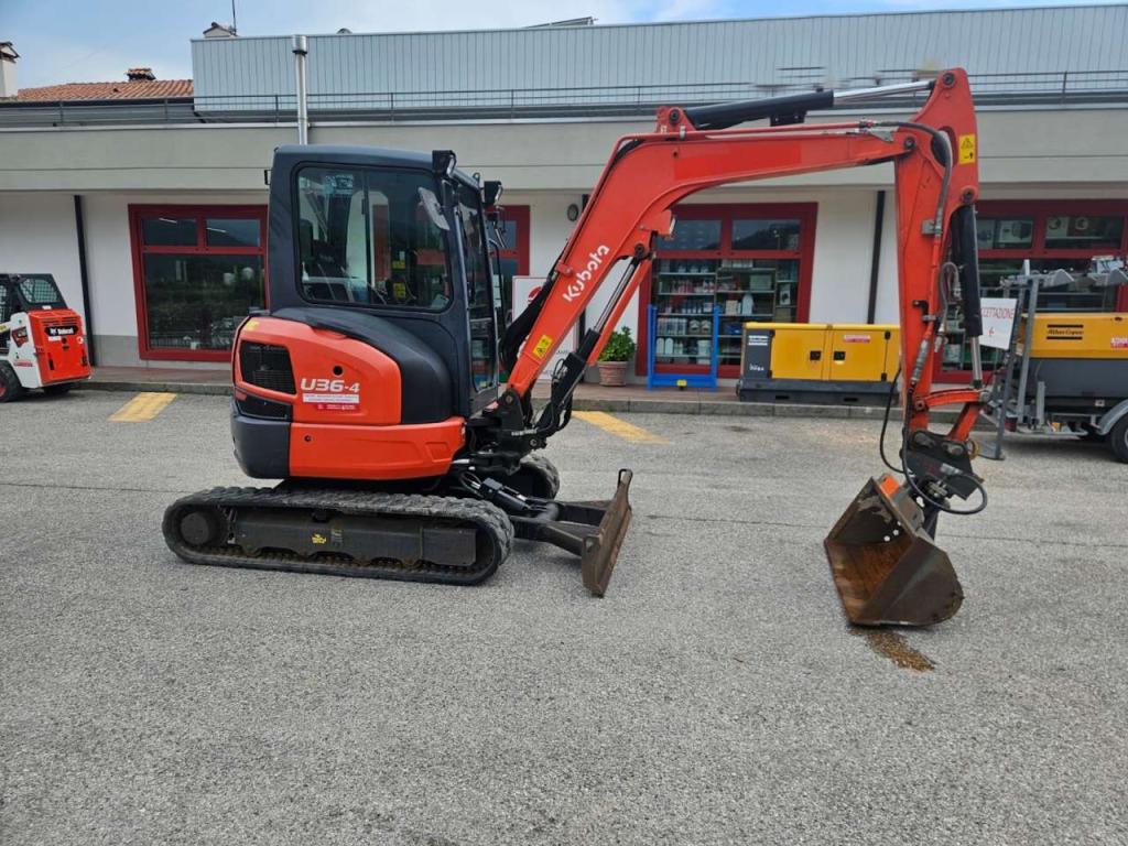 Kubota U36-4 Photo 3