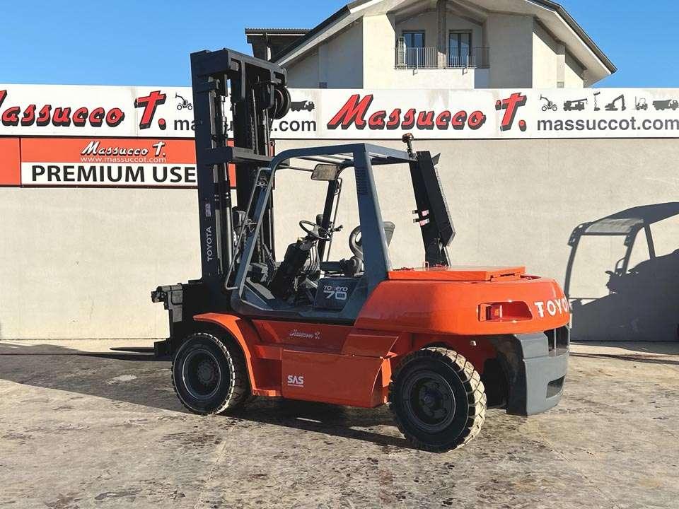Toyota 5FD70 Photo 3