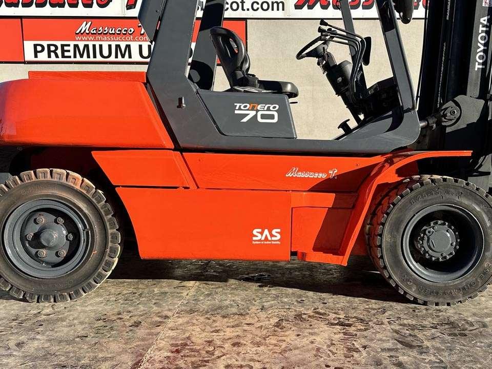 Toyota 5FD70 Photo 4