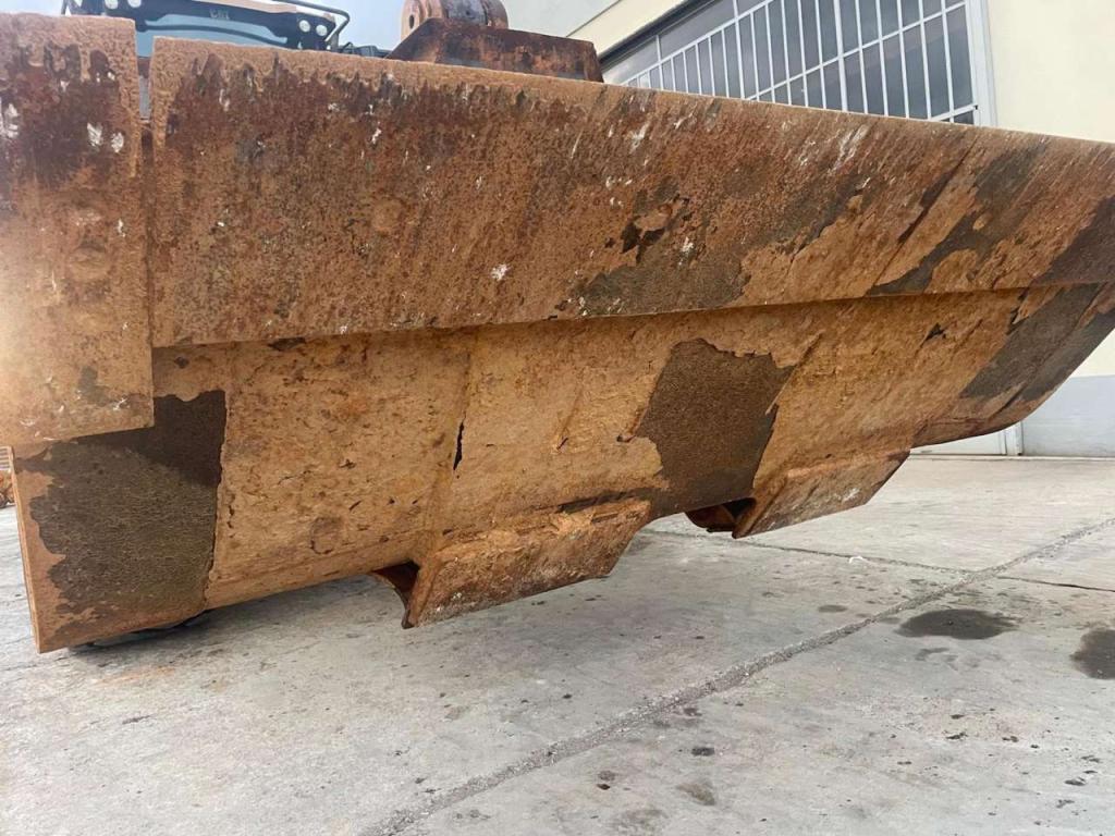 Caterpillar 950M Photo 16