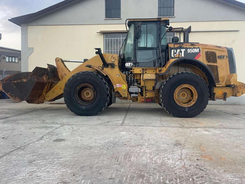 Caterpillar 950M Photo 2