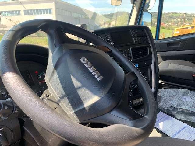 Iveco 510 CV Photo 12