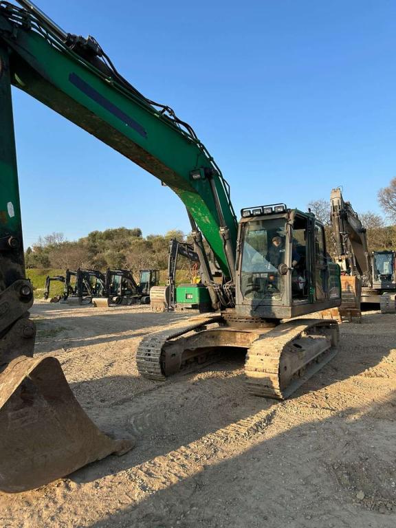 Doosan DX235NLC Photo 15