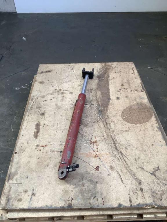 Piston for Kalmar LMV 12-600 Photo 2